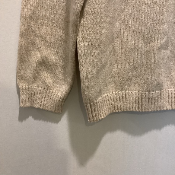 Charter club womens long sleeve Beige Gold sweater V-neck Size L Pullover - Picture 3 of 9